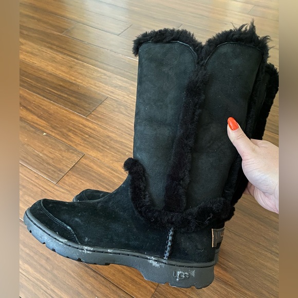 UGG Sundance tall boots - Picture 2 of 5